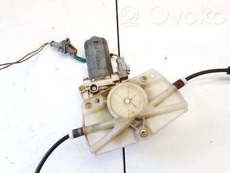 Peugeot 406 Silnik regulatora szyby drzwi przednich 