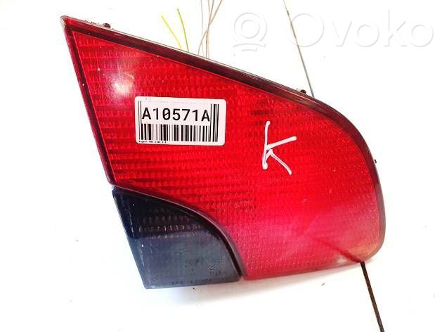 Peugeot 406 Luci posteriori del portellone del bagagliaio 