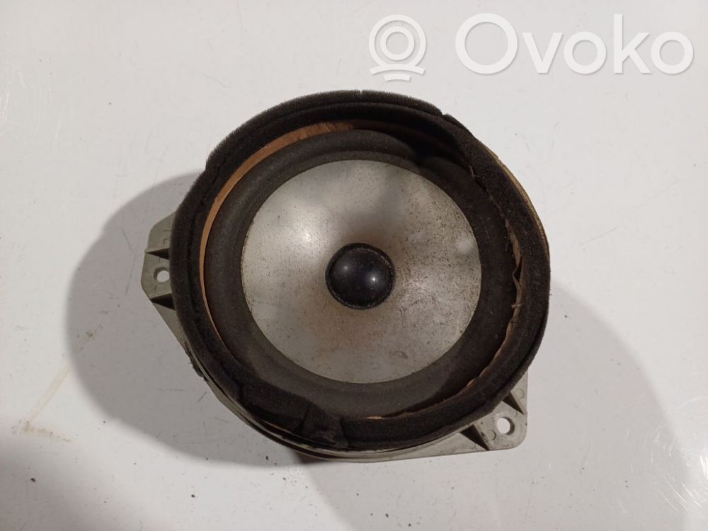 Subaru B9 Tribeca Altavoz de la puerta delantera 