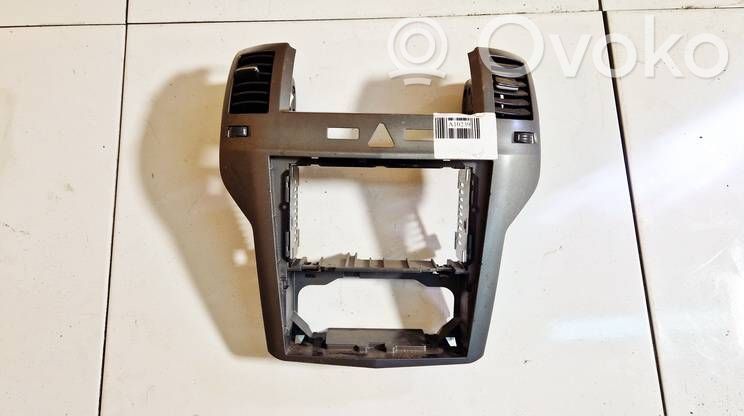 Opel Zafira B Griglia di ventilazione centrale cruscotto 