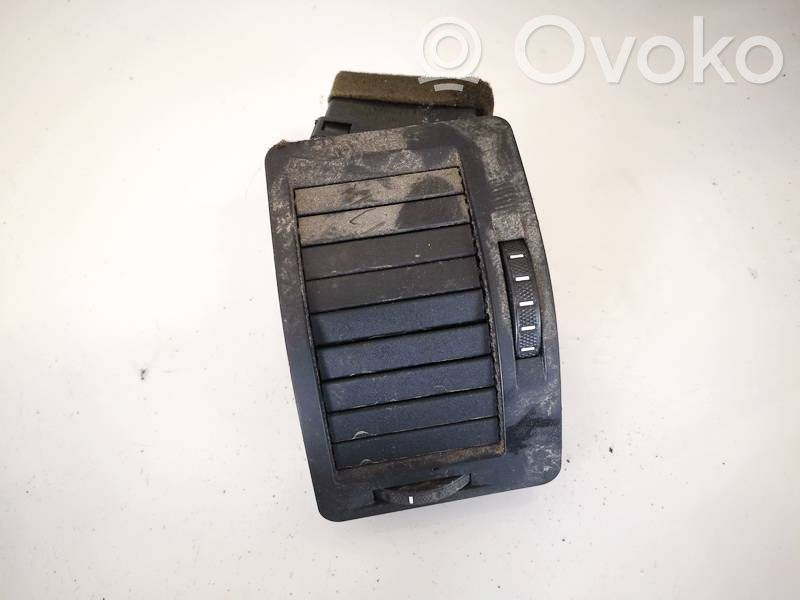 Skoda Octavia Mk2 (1Z) Griglia di ventilazione centrale cruscotto 