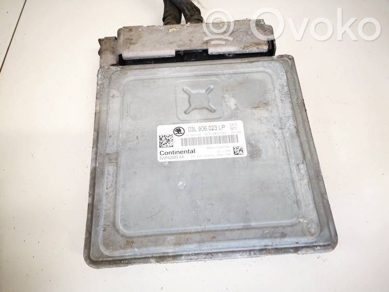 Skoda Octavia Mk2 (1Z) Calculateur moteur ECU
