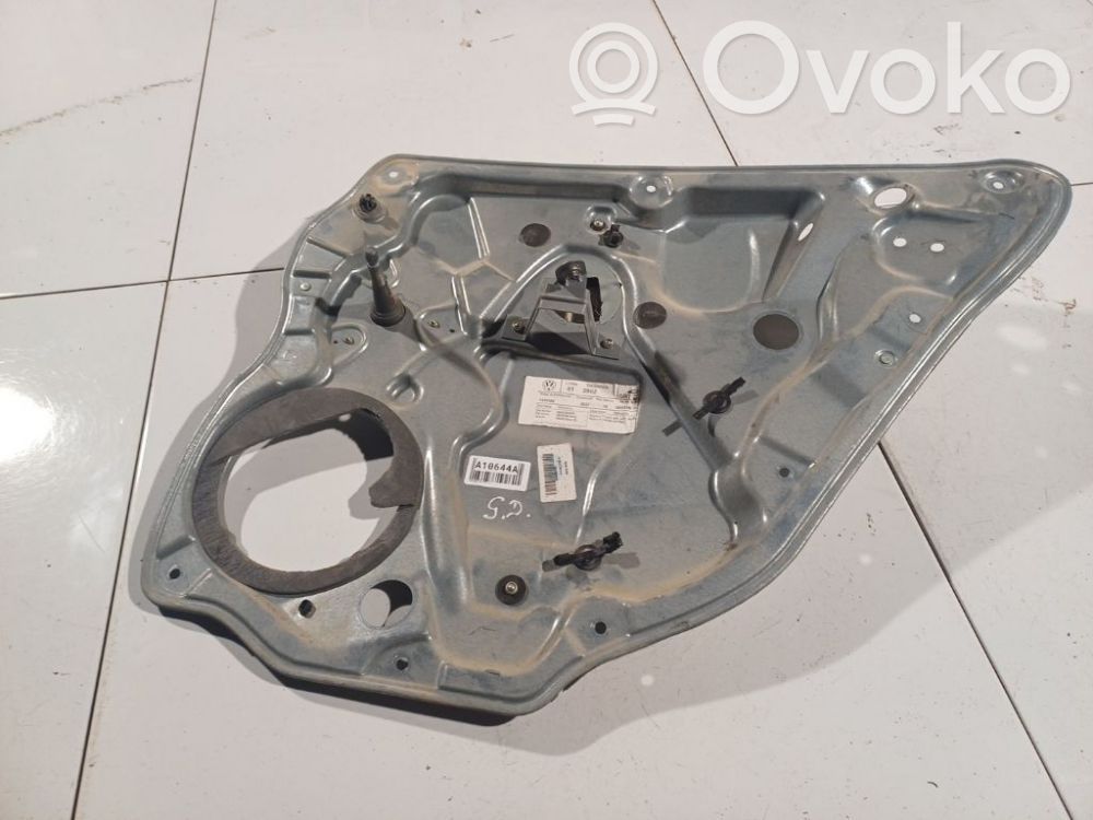 Volkswagen Polo IV 9N3 Alzacristalli del portellone scorrevole con motorino