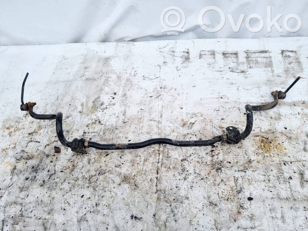 Hyundai i30 Bară antiruliu față 