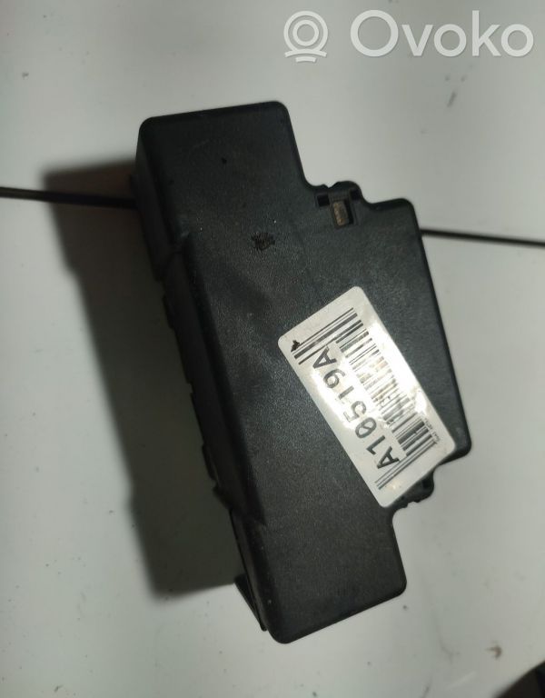 Opel Astra H Coperchio scatola dei fusibili