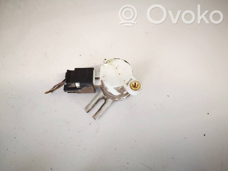 Opel Insignia A Senzor pedală ambreiaj 