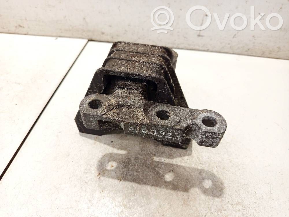 Opel Signum Engine mount bracket 