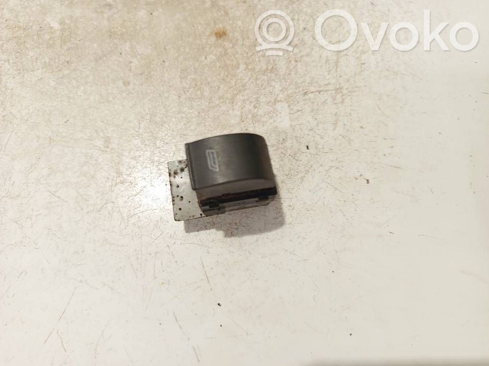 Audi A6 S6 C5 4B Interruttore di controllo dell’alzacristalli elettrico