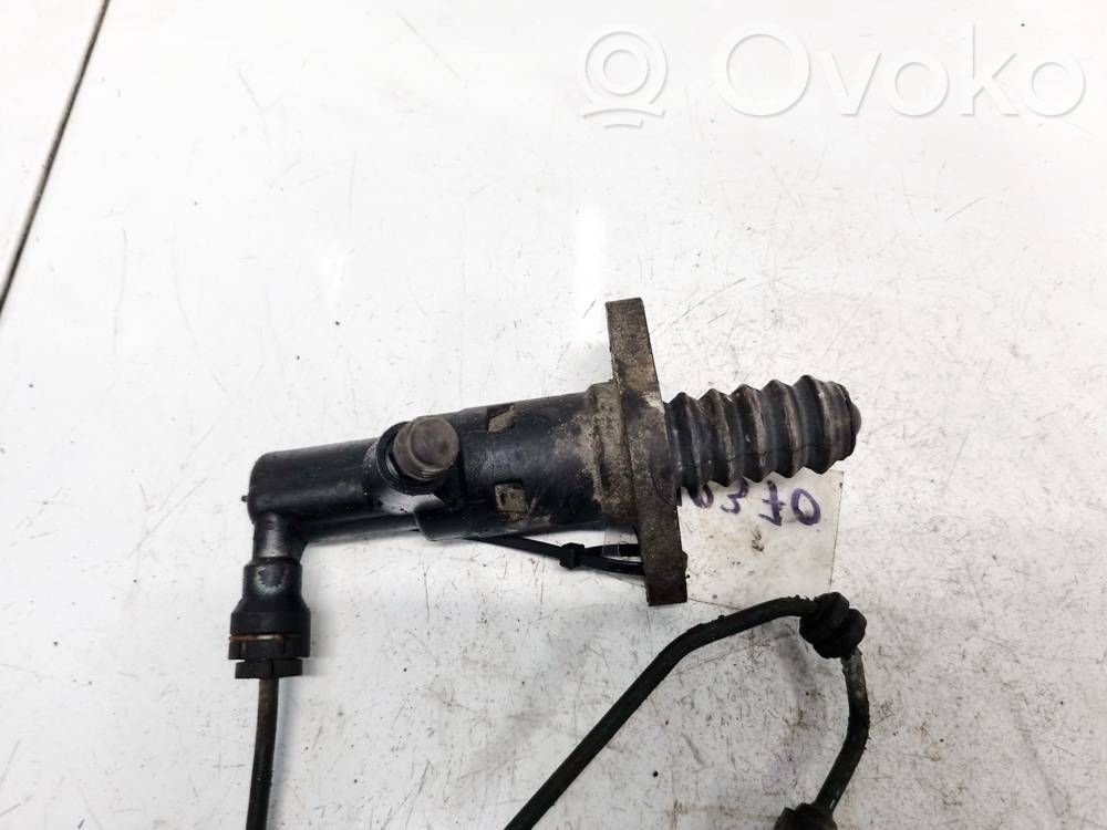 Volkswagen Golf V Cilindro maestro de embrague 