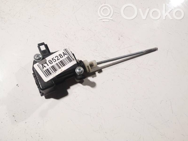 Skoda Octavia Mk2 (1Z) Motor închidere centralizată 