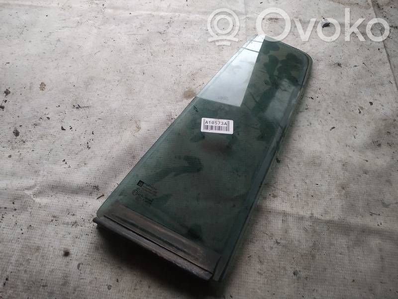 Opel Zafira B Fenêtre latérale vitre arrière