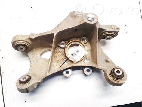 Cubo de rueda trasera   3332189159,333218915910,3332189159,333218915910