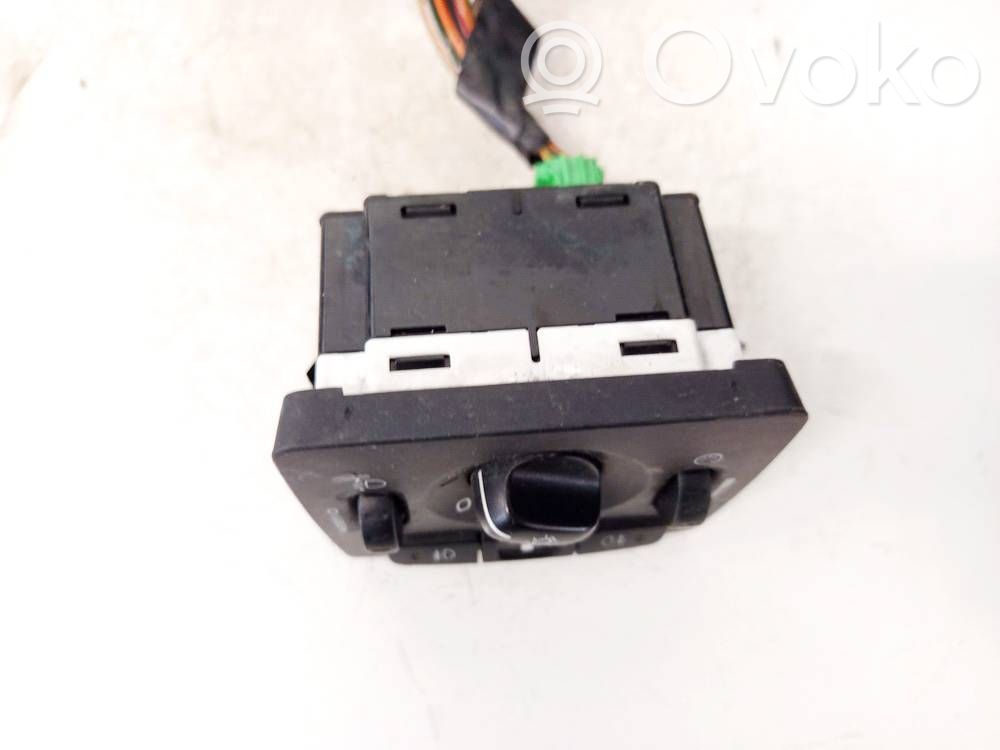 Interruptor de luz   30739300,19206,19206,30739300