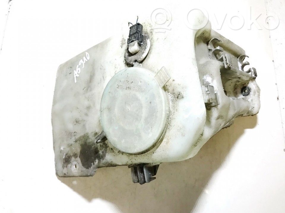 Mercedes-Benz C W202 Réservoir de liquide lave-glace 