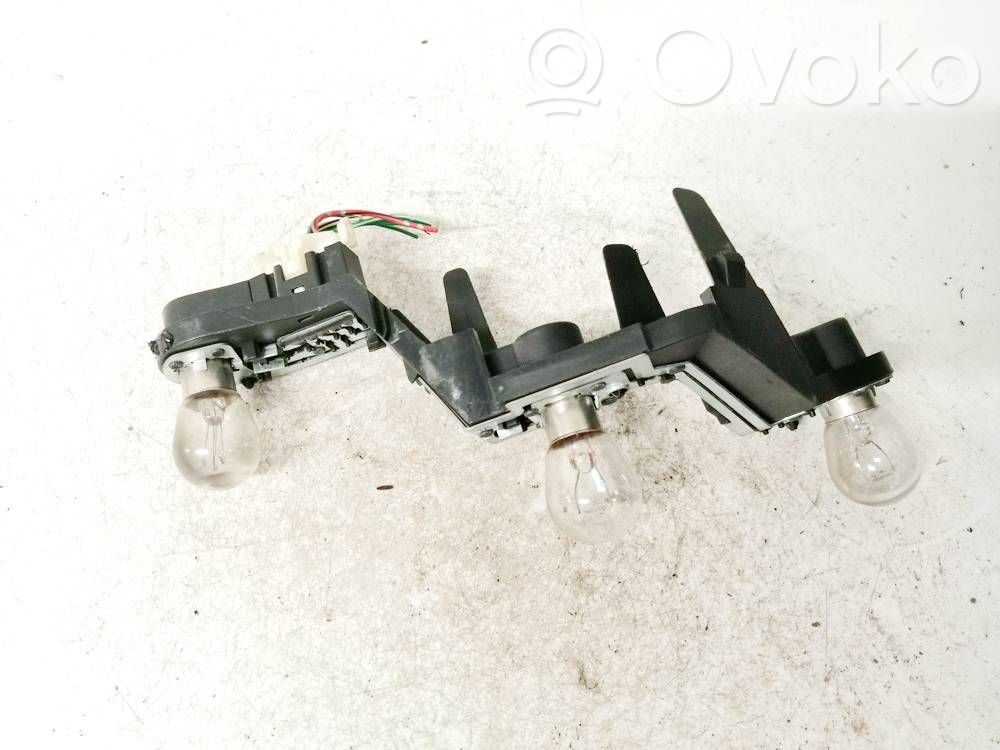 Toyota Avensis T250 Suport becuri lampă spate 