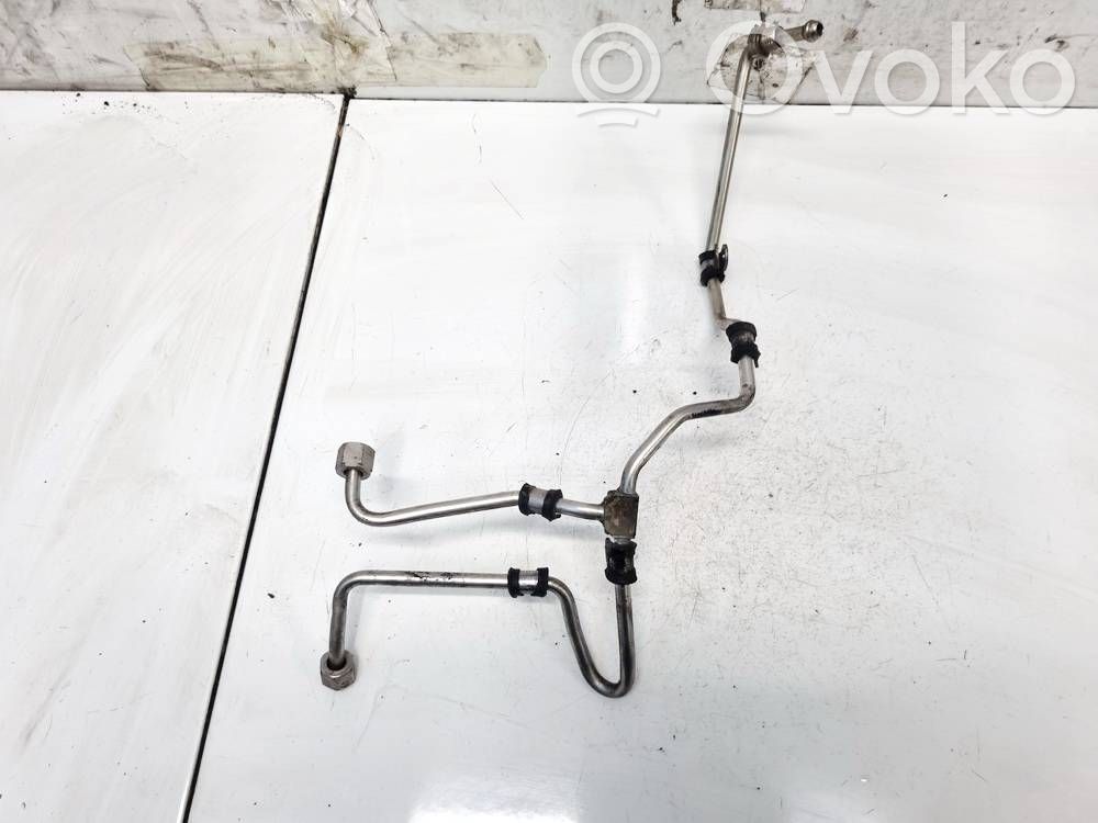 Audi Q5 SQ5 8R Polttoaineputki 
