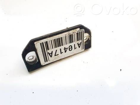 Éclairage de plaque d'immatriculation   15A317,15A317,15A317,15A317