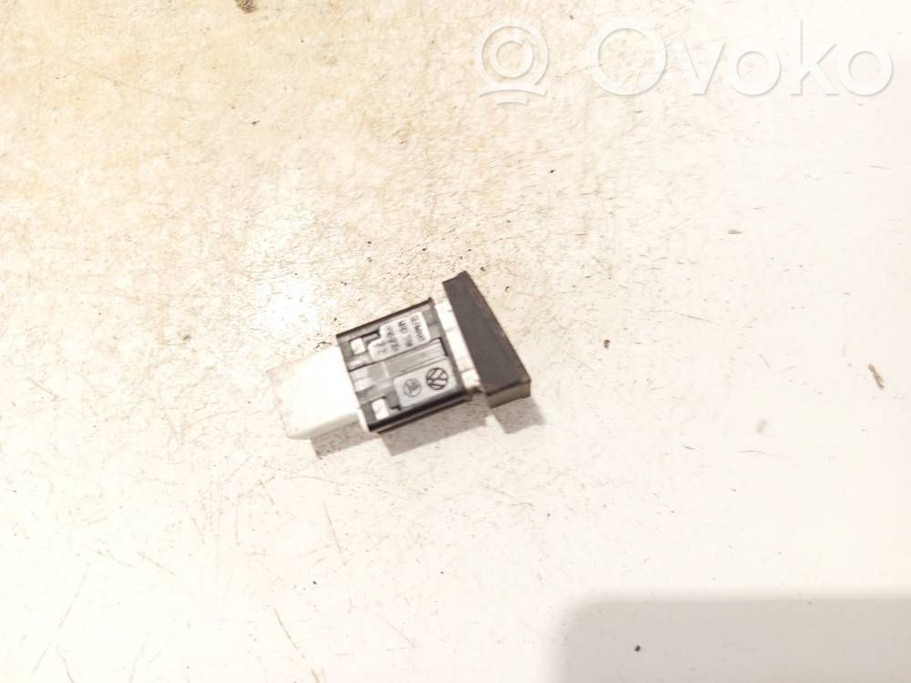 Bouton interrupteur programme de stabilité ESP   3C0927117,3C0927117