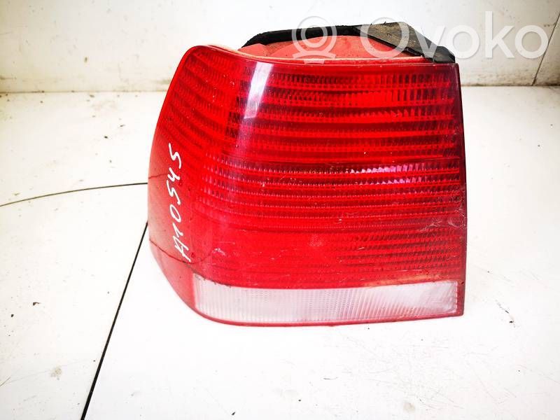 Volkswagen Bora Lampă spate în caroserie 