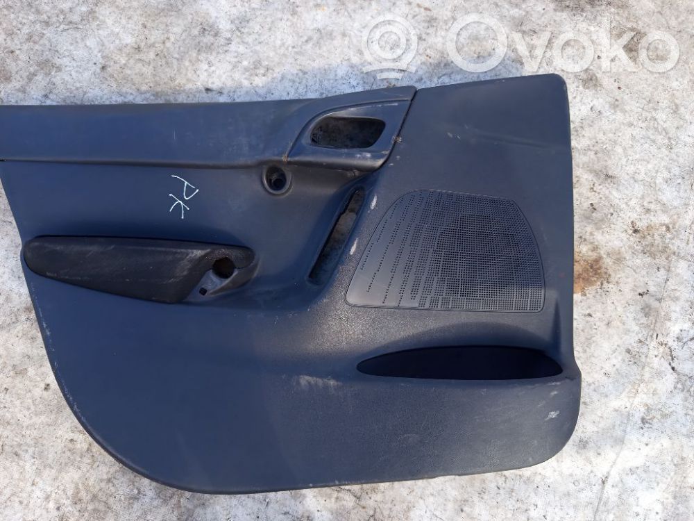 Citroen C3 Boczki / Poszycie drzwi przednich 