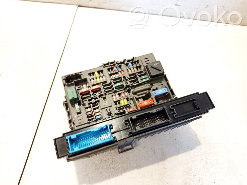 Fuse box set   911944604,911944604,911944604