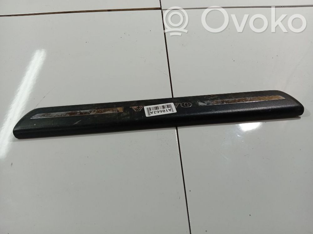 Volvo V50 Garniture marche-pieds avant