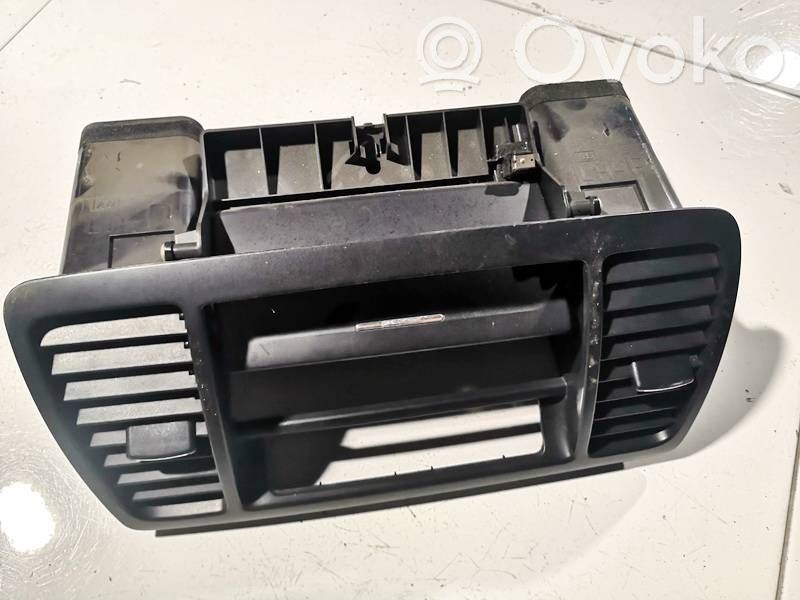 Mitsubishi Lancer X Grille d'aération centrale 