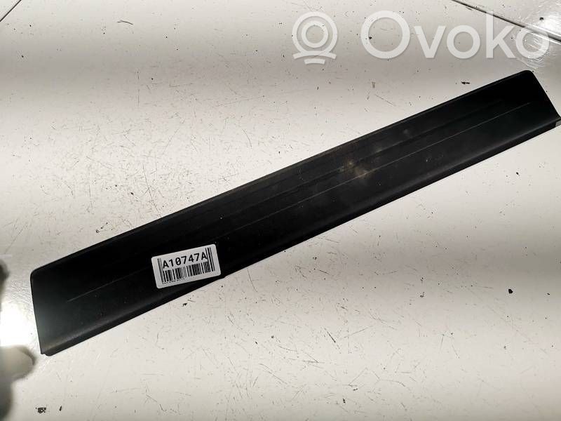 Subaru Outback Listwa progowa przednia