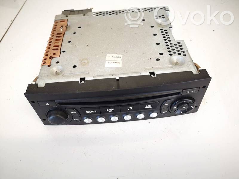 Panel / Radioodtwarzacz CD/DVD/GPS   96643697XT,96643697XT