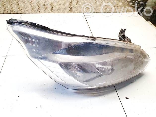 Ford Transit Custom Headlight/headlamp 