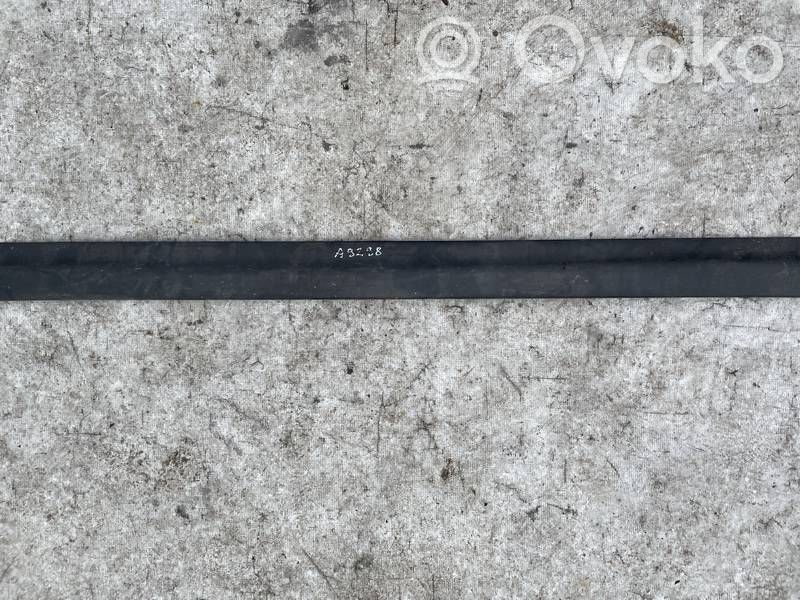 Opel Zafira A Barra luminosa targa del portellone del bagagliaio 