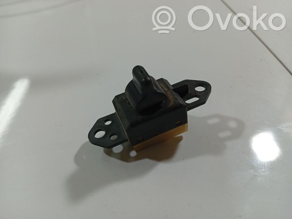 Comutator comandă geamuri electrice   04685727AB,04685727AB,04685727AB