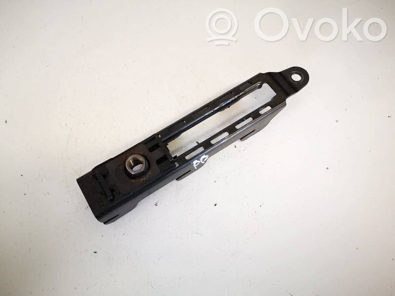 Skoda Fabia Mk1 (6Y) Rail de réglage hauteur de ceinture de sécurité