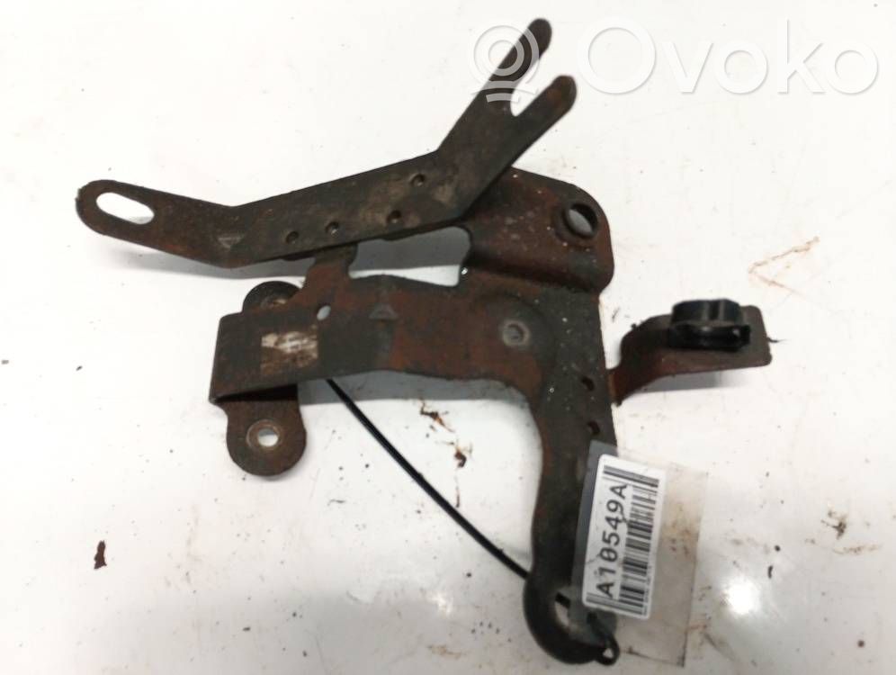 Opel Zafira B Engine mounting bracket 