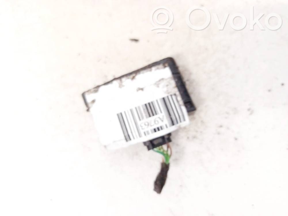 Ford Focus Inne przełączniki i przyciski 