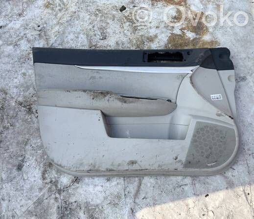 Subaru Legacy Etuoven verhoilu 