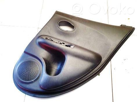 Nissan Juke I F15 Rivestimento del pannello della portiera posteriore