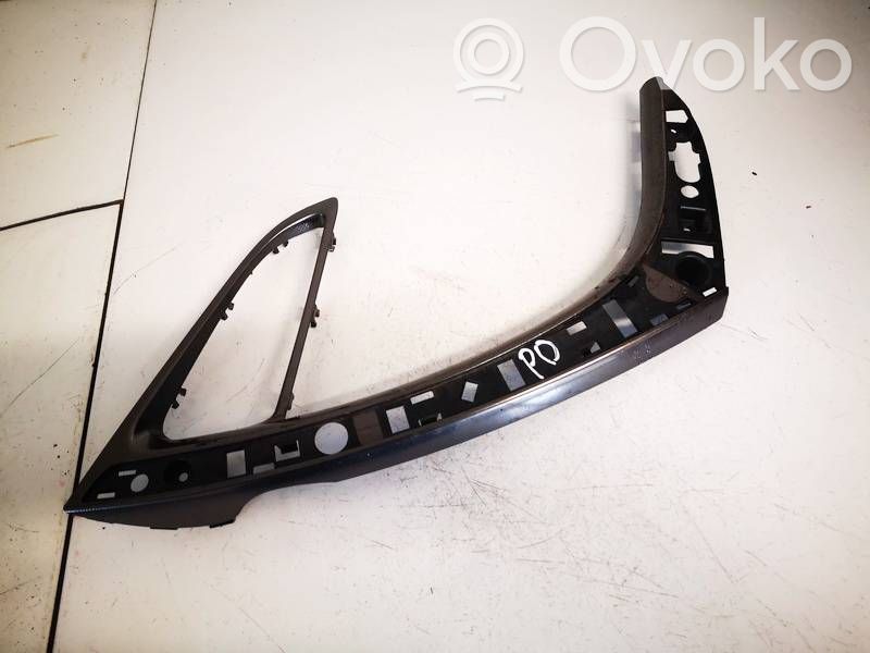 Opel Astra J Autres éléments de garniture porte avant