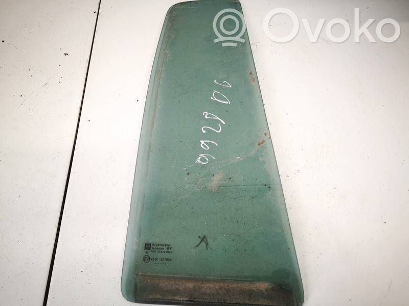Ventanilla de ventilación de la puerta trasera   AS2,AS2