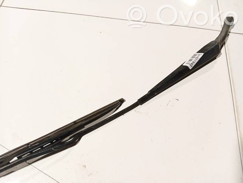 Volvo S60 Braccio della spazzola tergicristallo anteriore 