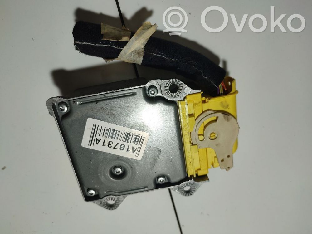 Sterownik / Moduł Airbag   81980451,0038PD0L1HWY,05H020S2300,1K0909605T,26060513C,5WK43412,81980451,81980451,8593257703