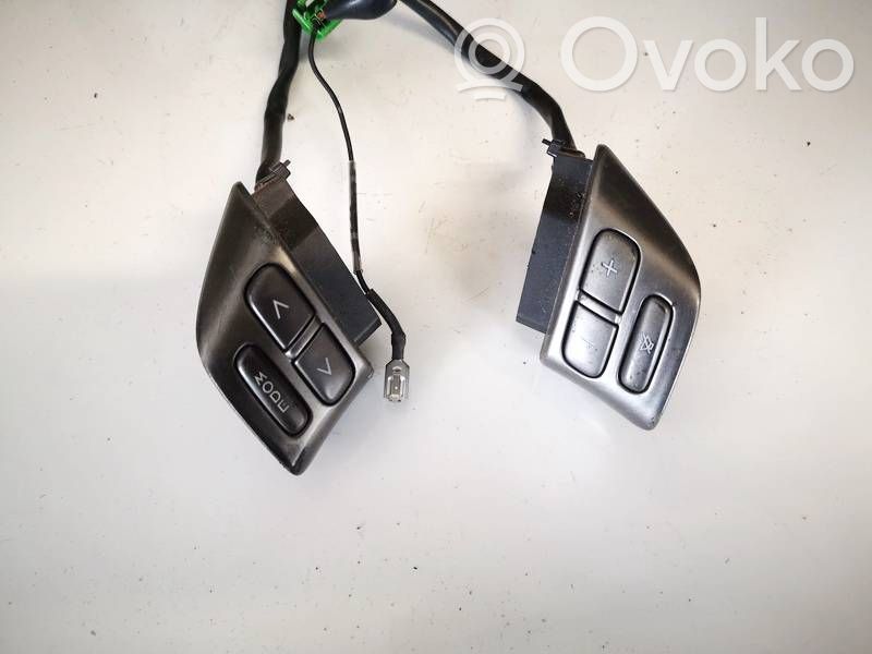 Subaru Outback Interruptores/botones de la columna de dirección