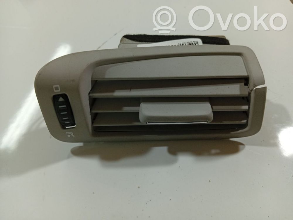 Skoda Superb B6 (3T) Griglia di ventilazione centrale cruscotto