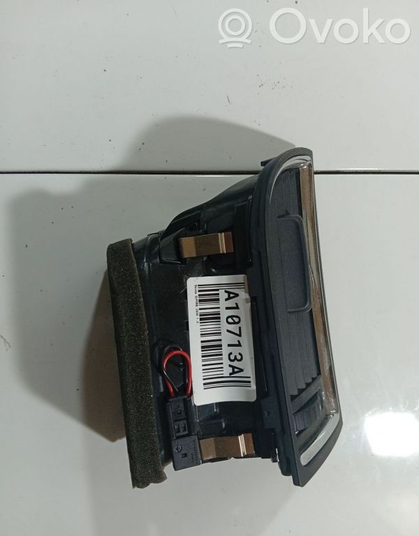 Skoda Superb B6 (3T) Griglia di ventilazione centrale cruscotto 