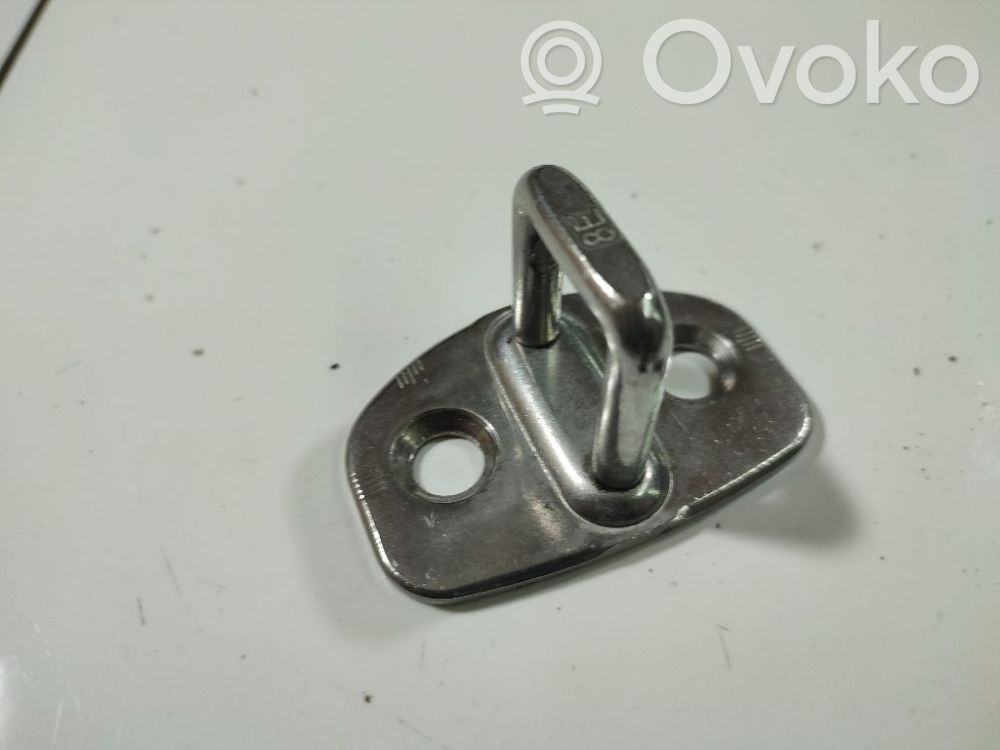 Audi A6 S6 C6 4F Boucle de verrouillage porte avant / crochet de levage 