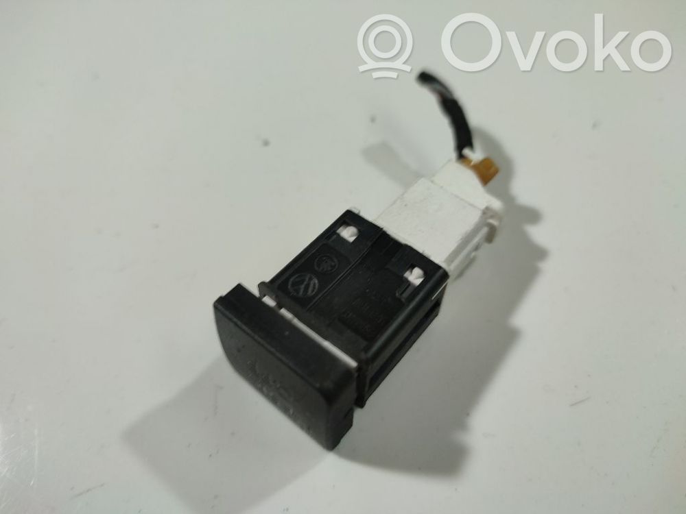 Volkswagen Golf V ESP (stability program) switch 