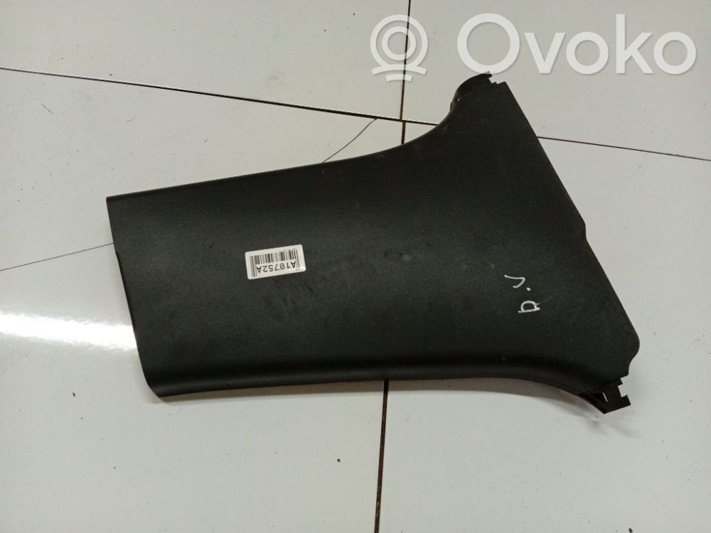 Toyota Yaris Rivestimento montante (B) (superiore) 