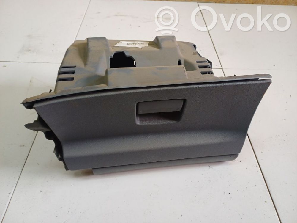 Ford S-MAX Handschuhfach 
