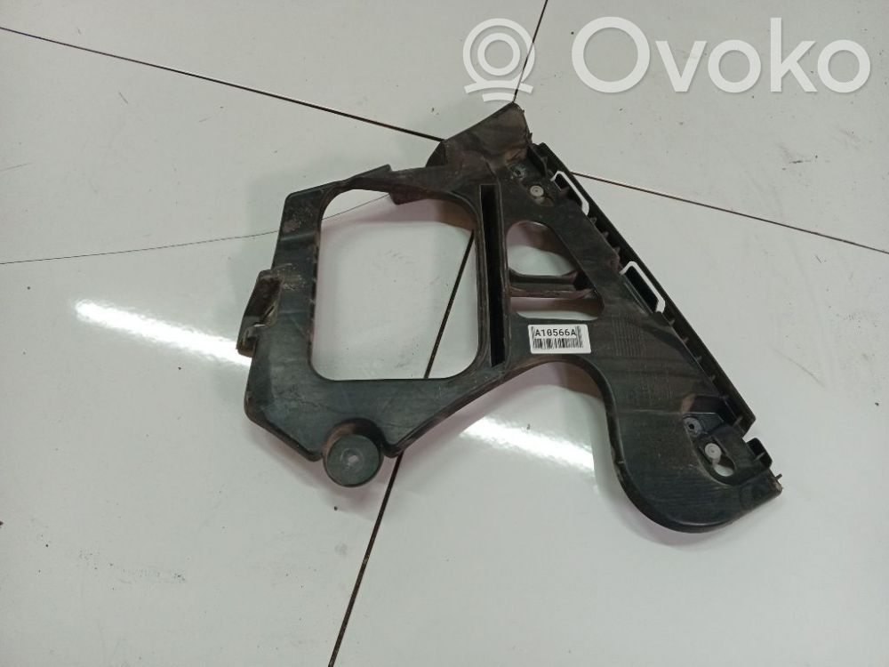 Renault Megane II Uchwyt / Mocowanie zderzaka tylnego 