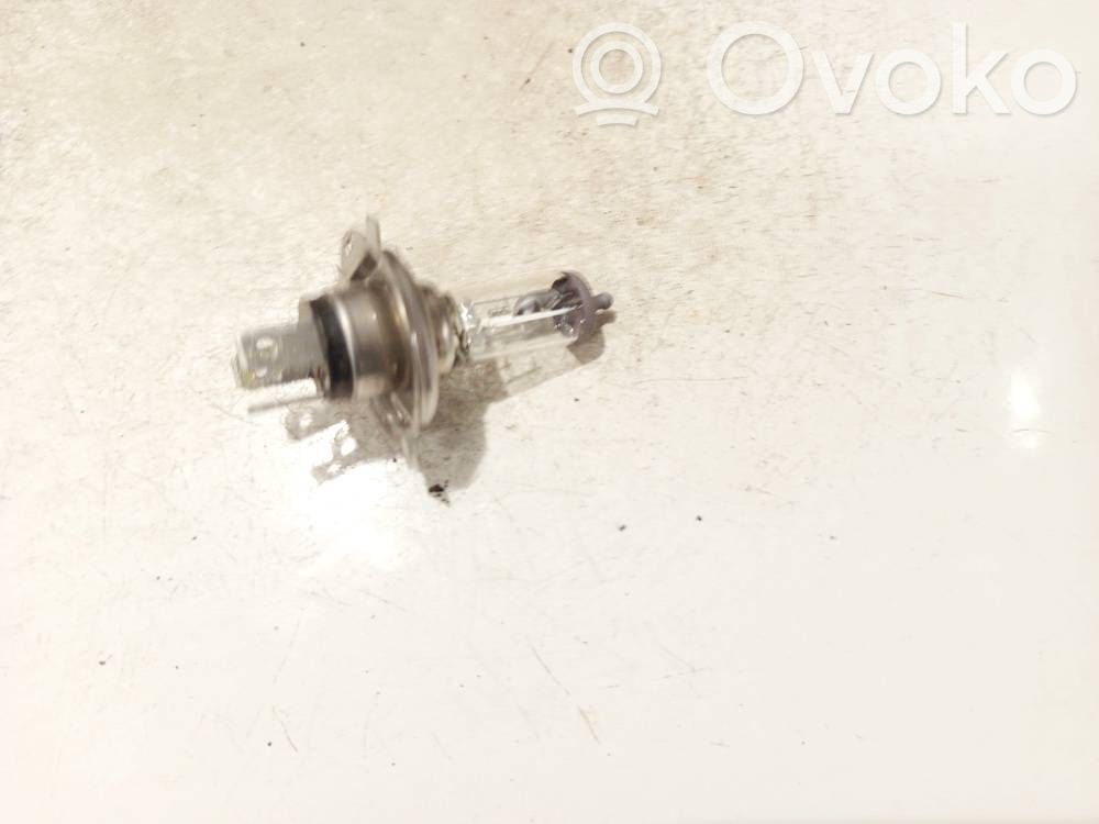Rear tail light bulb   64193,E10081,64193,E10081